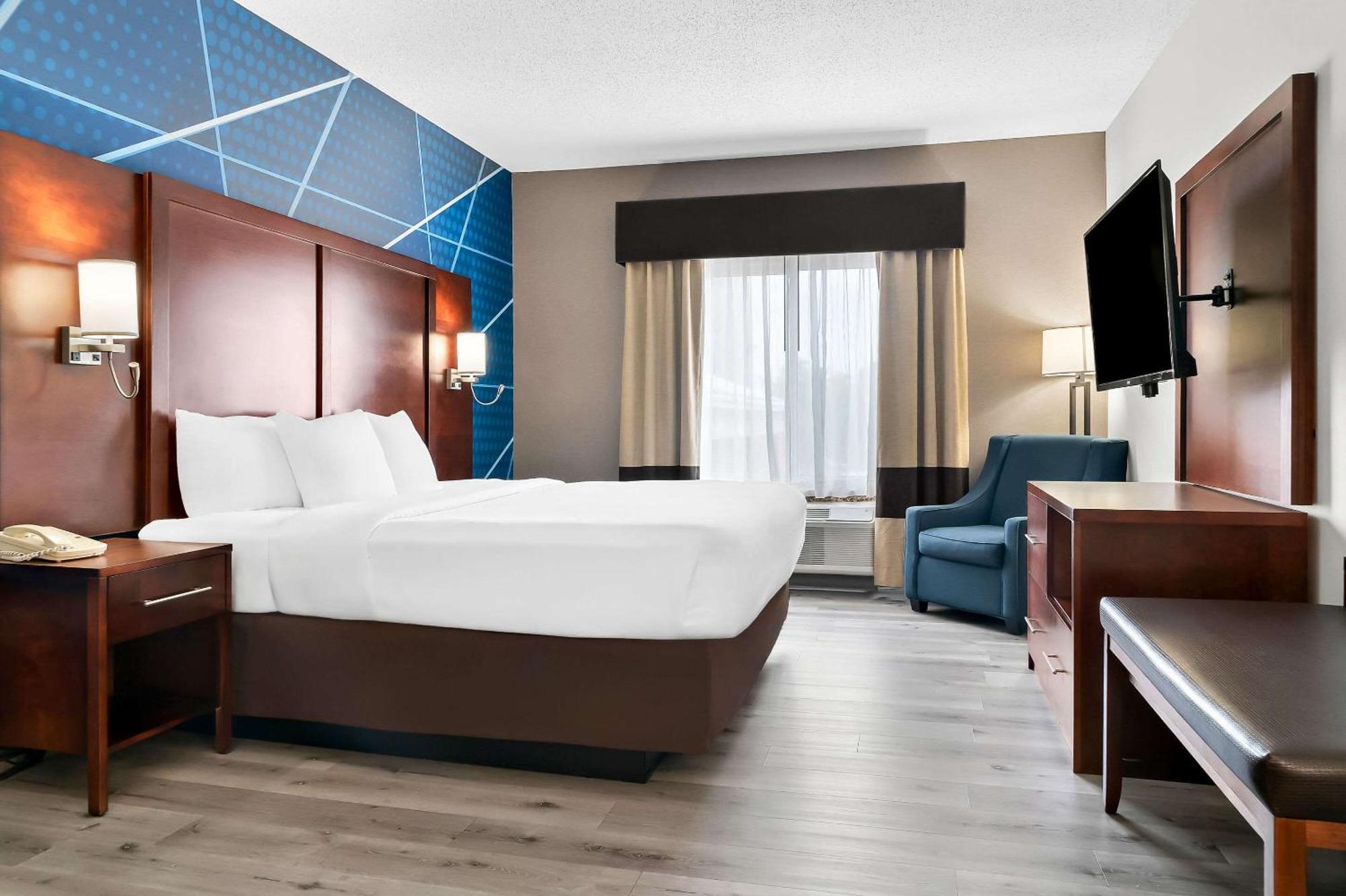 Comfort Suites Southfield-Detroit Εξωτερικό φωτογραφία