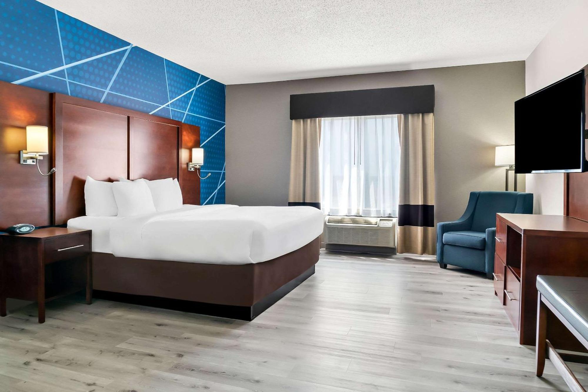 Comfort Suites Southfield-Detroit Εξωτερικό φωτογραφία